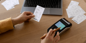 Factura simplificada: qué es, cuándo usarla y ejemplos prácticos